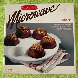 Rubbermaid Microwave Cookware 6 Muffin Pan NIB
